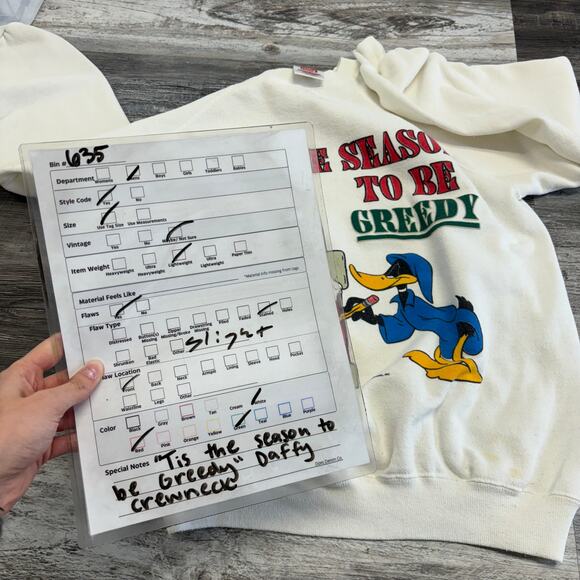 Vintage Hanes Tis The Season To Be Greedy Daffy Duck Mens L Retro Sweatshirt USA - Picture 8 of 8